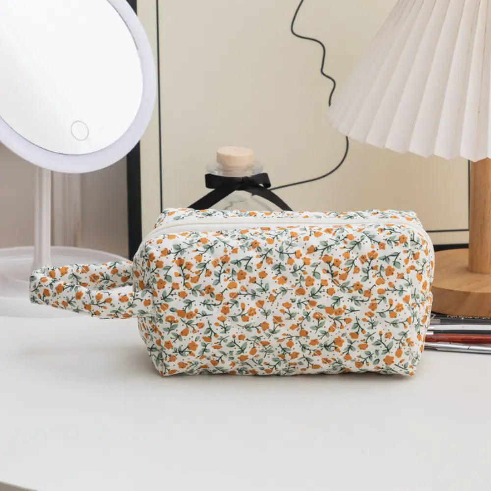 petite kit avion trousse de toilette beige