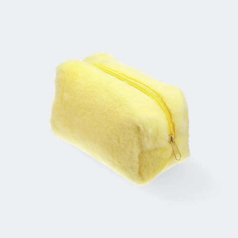 trousse de toilette tissu jaune fond blanc